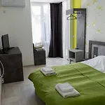 Aparthotel за гости Valenda Kirkovo (Kardzhali)